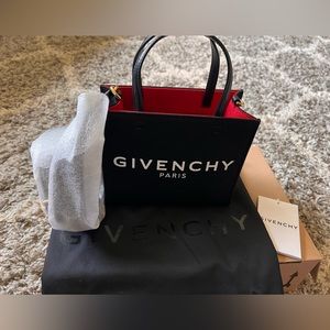 GIVENCHY mini G tote black brand new